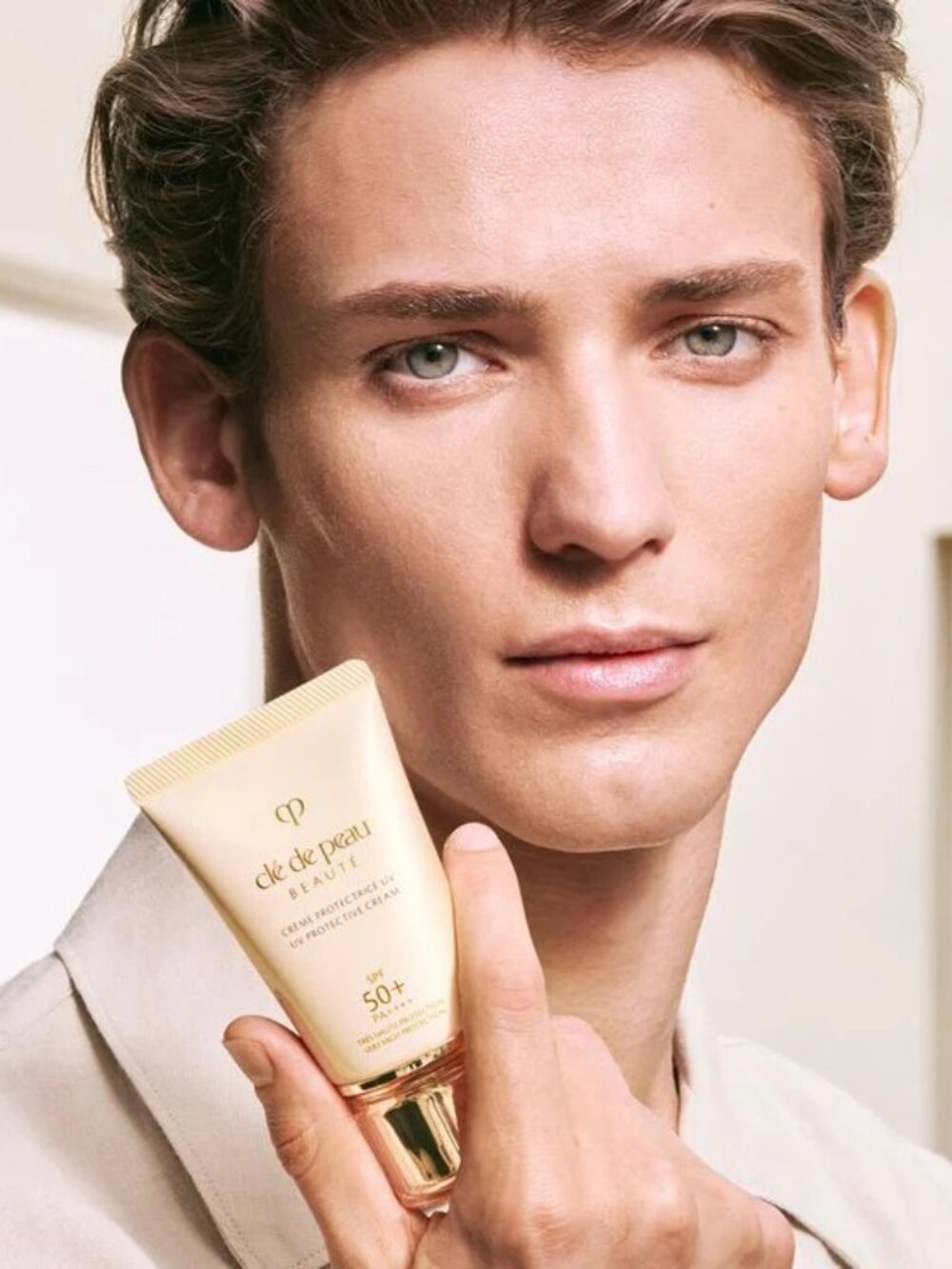 Cle De Peau UV Protective Cream Broad Spectrum SPF 50+ 50ml1.8oz NIB Fresh Stock - Picture 6 of 9